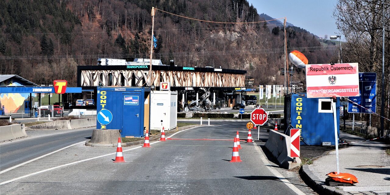 Pflegekräfte sitzen wegen Reiseverbot und fehlender Arbeitserlaubnis an Grenzen fest(Foto: Reinhard Thrainer/Pixabay)